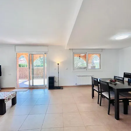 Casa Solsones La Mora Ferienhaus *